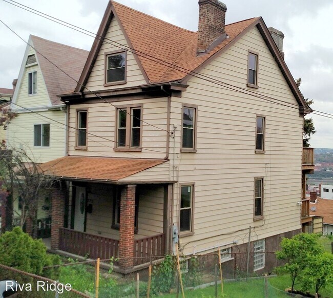 Building Photo - 4 br, 2 bath House - 2315 Wellington Street