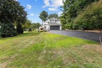 Building Photo - 6552 Orion Rd