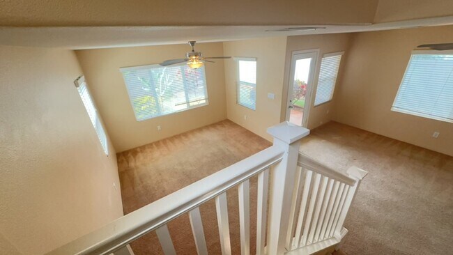 Building Photo - Come and Enjoy Ewa Beach