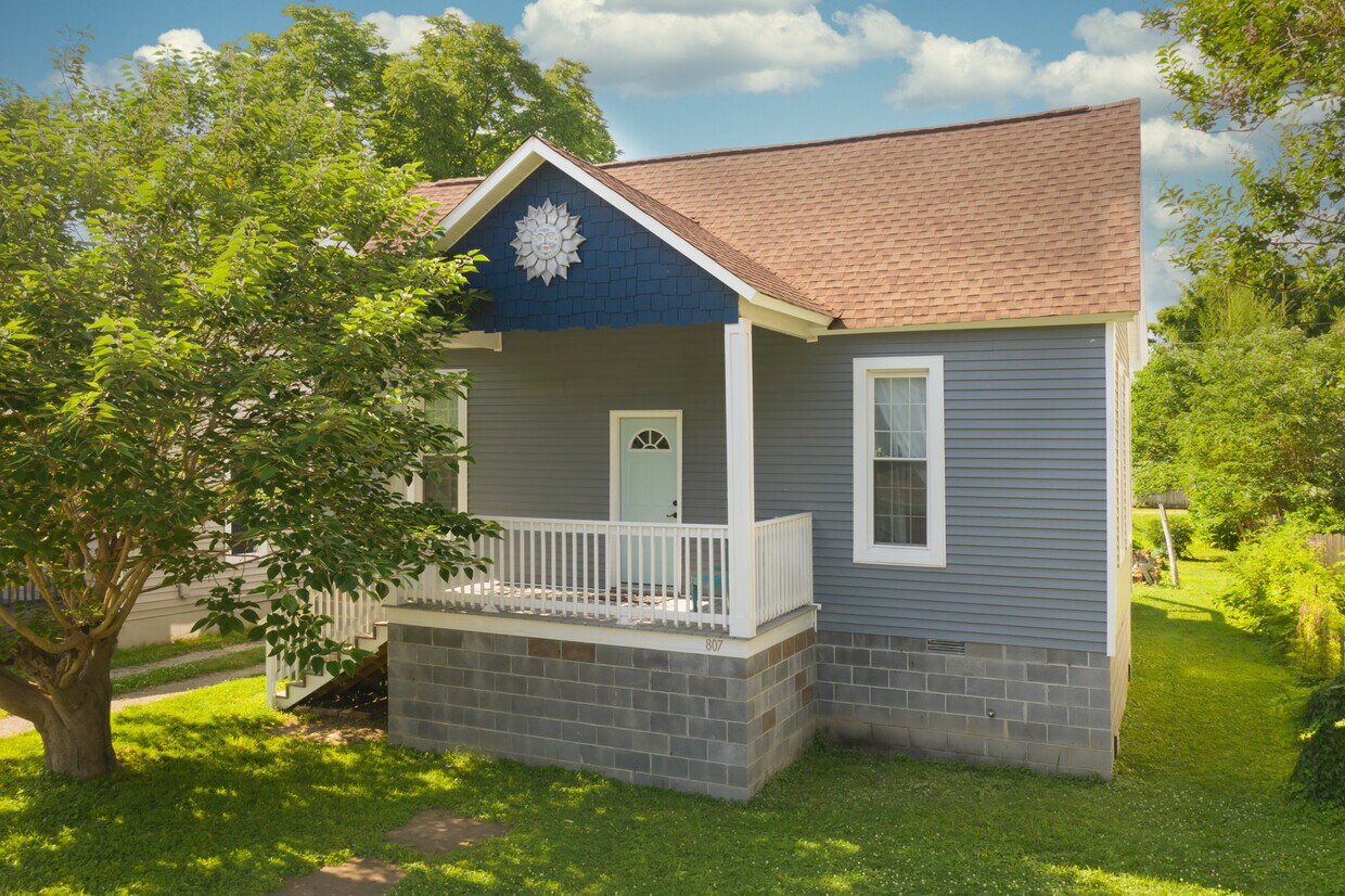 807 Halsey Ave NE, Huntsville, AL 35801 House Rental in Huntsville