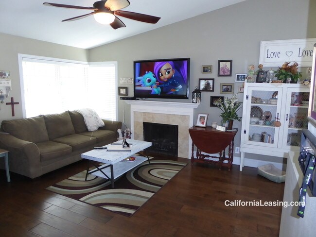 Foto del edificio - 27533 Falling Star Ln