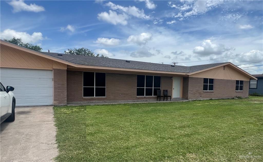 Foto principal - 805 W Schunior St