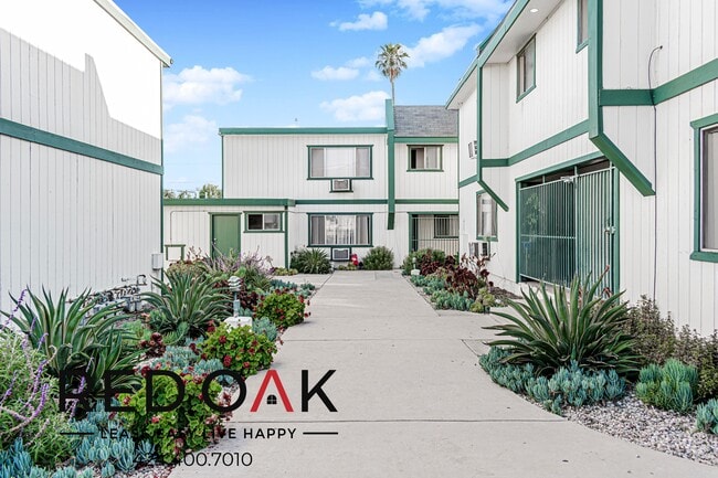 Building Photo - 12767 San Fernando Rd