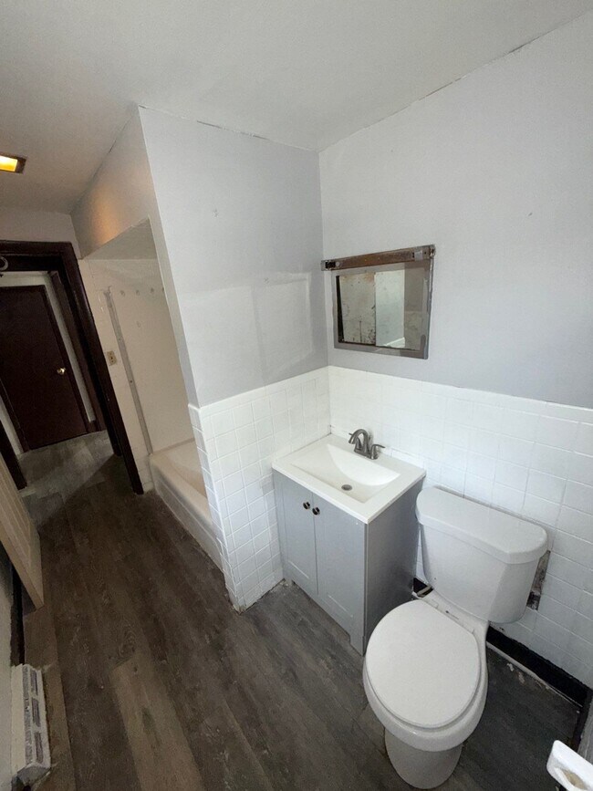 Foto del edificio - 1227 Fairview Ave