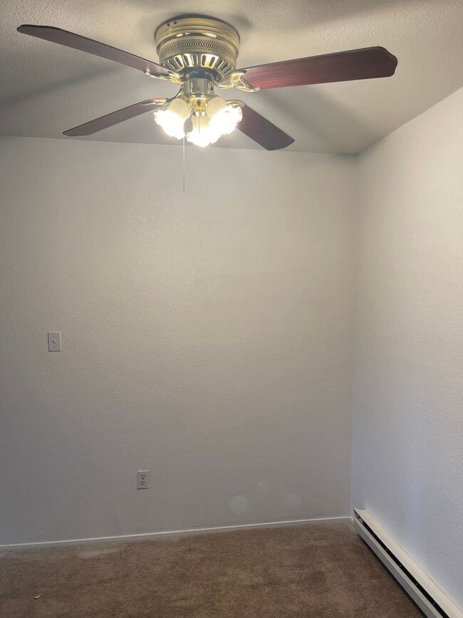Building Photo - 1 br, 1 bath House - 423 Gregory St #72