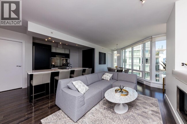 Photo du bâtiment - 535 Smithe St