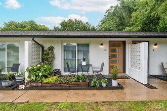 Building Photo - 1213 Hollow Creek Dr