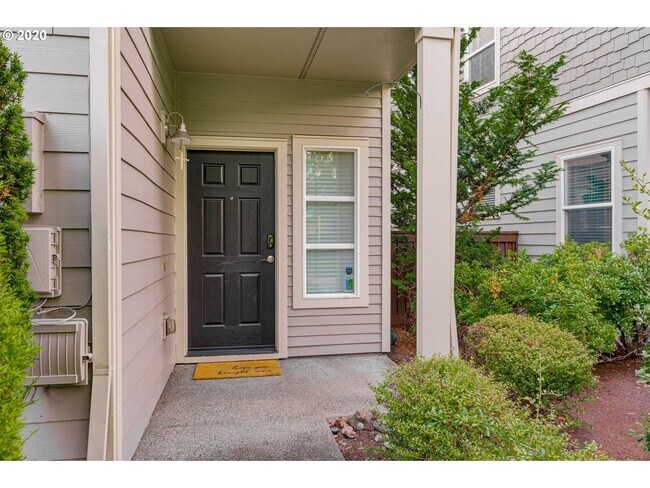 Foto del edificio - Amberglen Neighborhood 3 Bed 2.5 Bath Townhome w/ Garage, A/C, Washer & Dryer~ Convenient to ONPR...