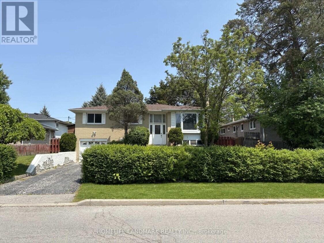 Primary Photo - 212 Krieghoff Ave