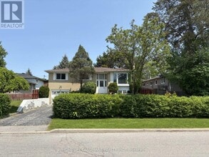 Building Photo - 212 Krieghoff Ave