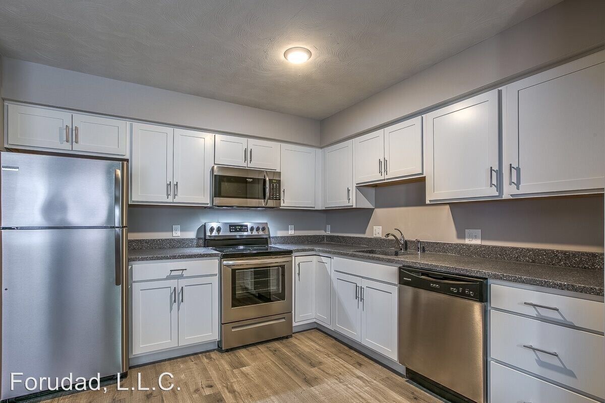 Primary Photo - 709 S 35th St
