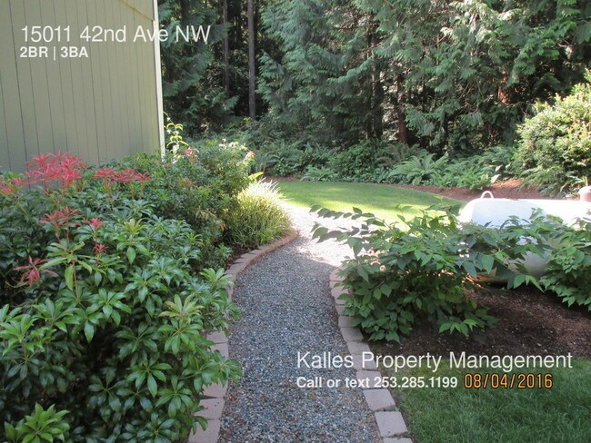 Foto del edificio - Cute 2 Bed 2.5 Bath Duplex in Gig Harbor