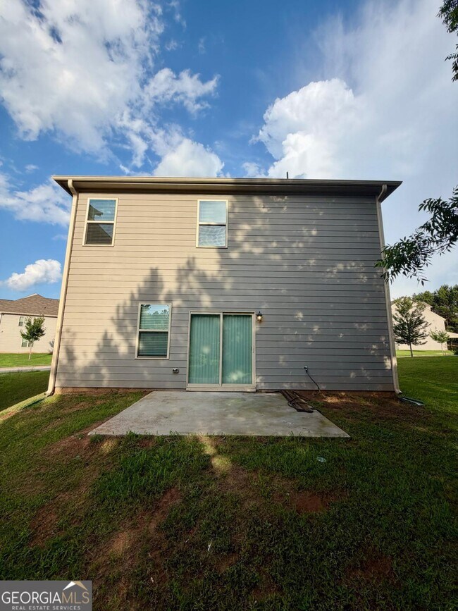 Foto del edificio - 3128 Baylor Cir