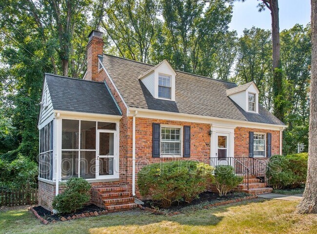 Foto del edificio - 6731 Forest Hill Ave