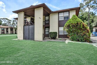 Building Photo - 473 Bentwood Ln