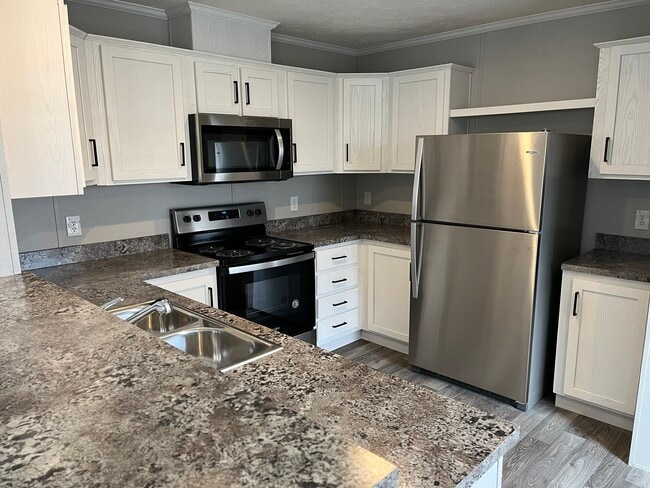 Foto del edificio - 6610 Lear Nagle Rd