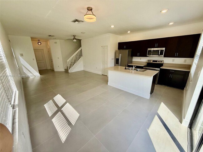 Foto del edificio - 25123 SW 107th Ct