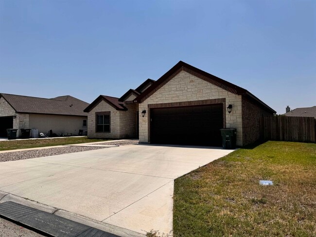 Foto del edificio - 416 Quail Creek Dr