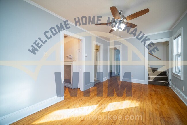 Building Photo - Gorgeous 3 bedroom Single Family Home in M...
