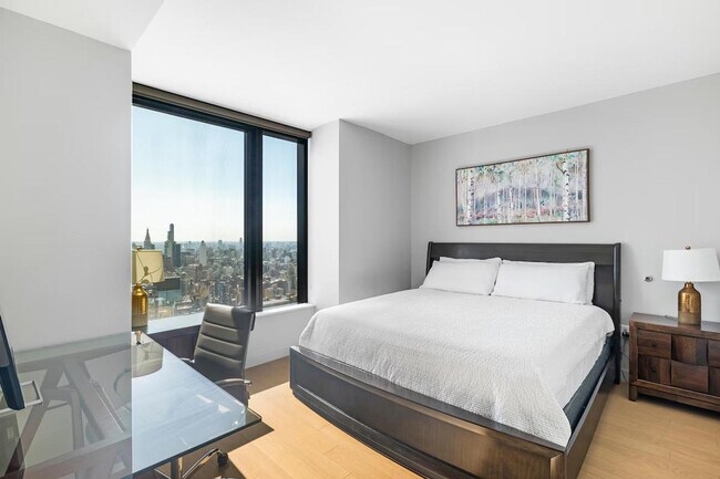 Foto del edificio - 325 W 34th St.