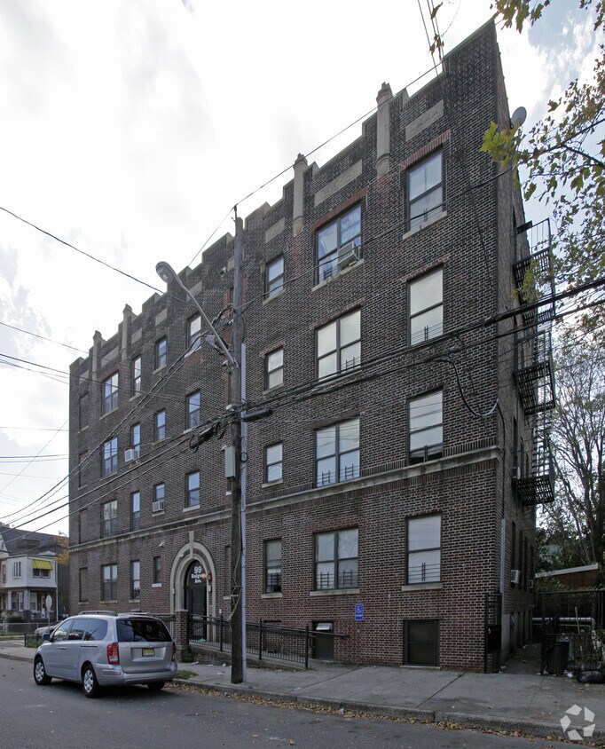 Foto del edificio - 99 Rutgers Ave