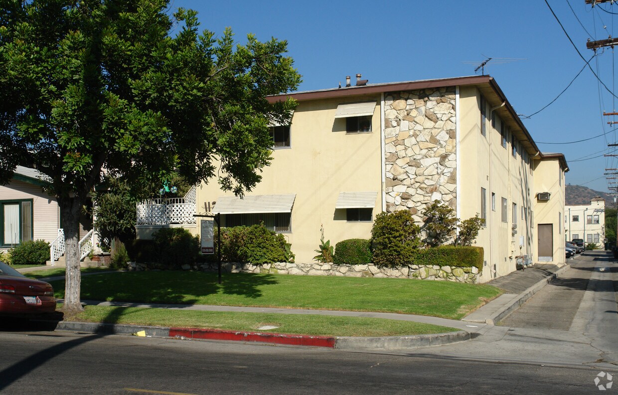 Foto del edificio - Adams Apartments