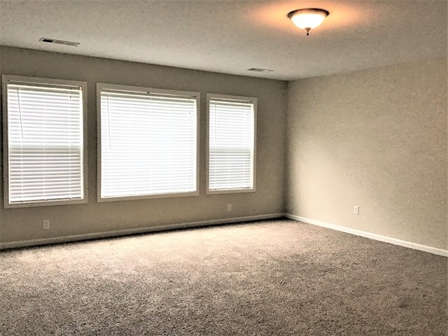 Foto del edificio - 402 River Summit Dr