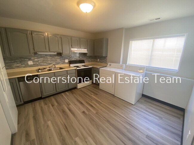 Foto del edificio - 2627 E Uintah St