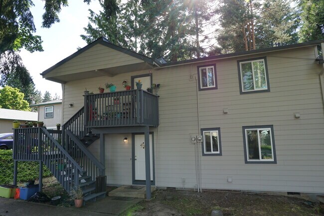 Building Photo - 7206 NE 16th Ave