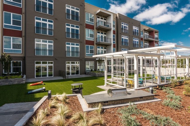 The Guthrie North Gulch Apartments Nashville, TN