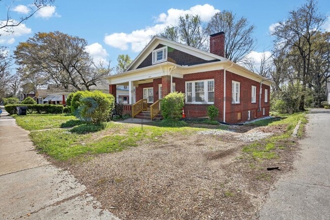 Foto del edificio - 1656 Ware Ave