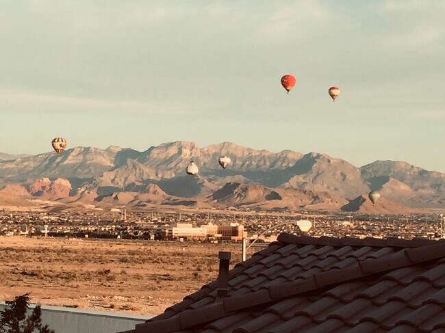 Vista desde el balcón - 8777 West Maule Avenue