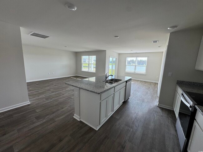 Building Photo - 403 Acosta Cir