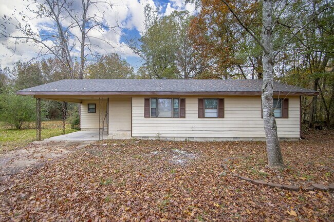 Foto del edificio - Charming 3-Bedroom Home on a Spacious Lot in Benton, AR – Perfect for Comfortable Living!