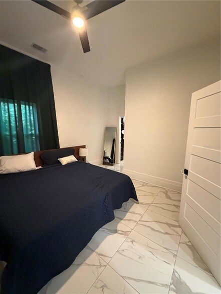 Foto del edificio - 103 W Frances Ave