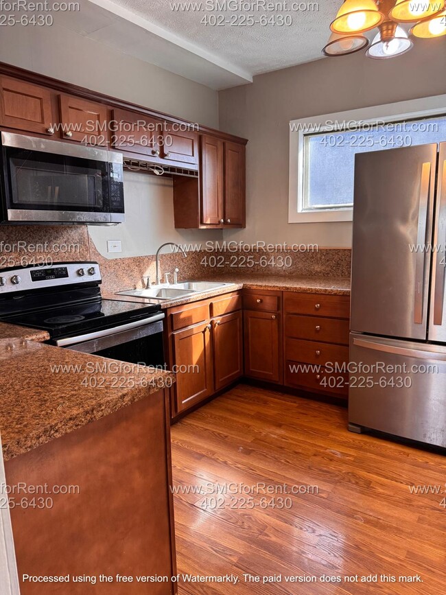 Building Photo - 3937 J St