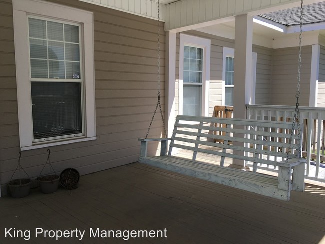 Foto del edificio - 3 br, 2 bath House - 1505 Christine Ave