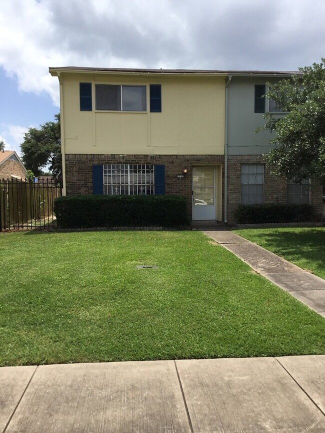 Foto del edificio - *GORGEOUS REMODELED TOWNHOME*SOUTH BOSSIER*