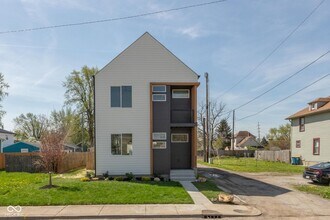 Building Photo - 315 E Minnesota St