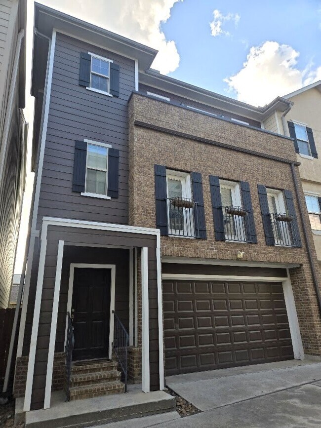 Building Photo - 4109 Allen St
