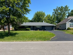 Building Photo - 705 Parkway Dr