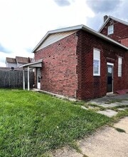 Building Photo - 201 Crescent Ave