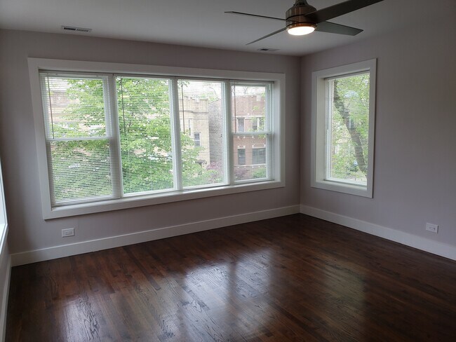 Building Photo - 5812 N Campbell Ave