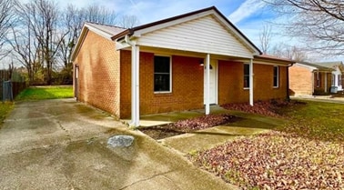 Building Photo - 142 Airview Dr