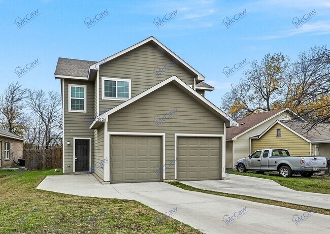 Building Photo - 2019 Built 2/1.5 Home in Fort Worth! **Mov...