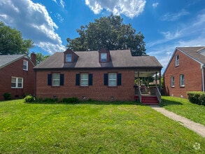 Building Photo - 108 E Roanoke St