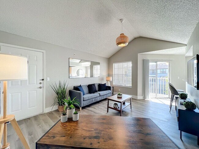 Building Photo - Westwood Boulevard, Orlando, FL 32821 - 1 BR 1 BA condo