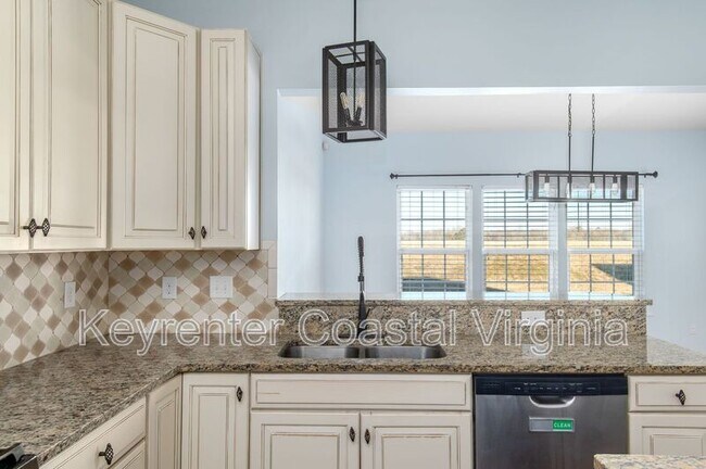 Foto del edificio - 331 Spring Hill Pl
