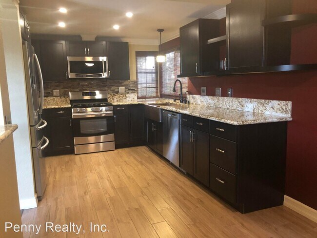 Foto del edificio - 3 br, 2.5 bath House - 8059 Mission Vista ...