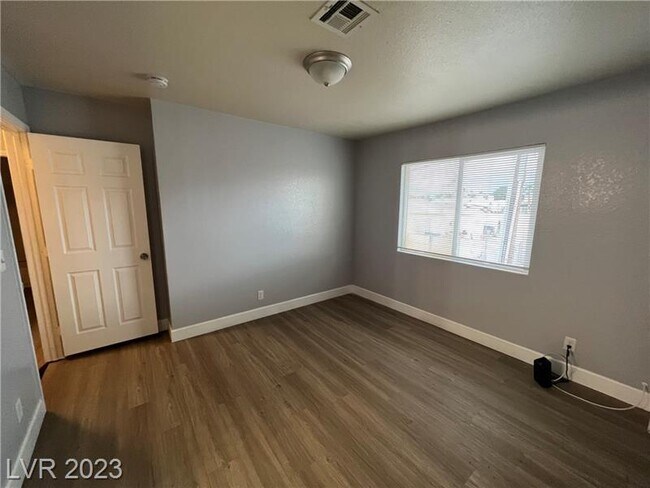 Foto del edificio - 2829 Wheelwright Dr